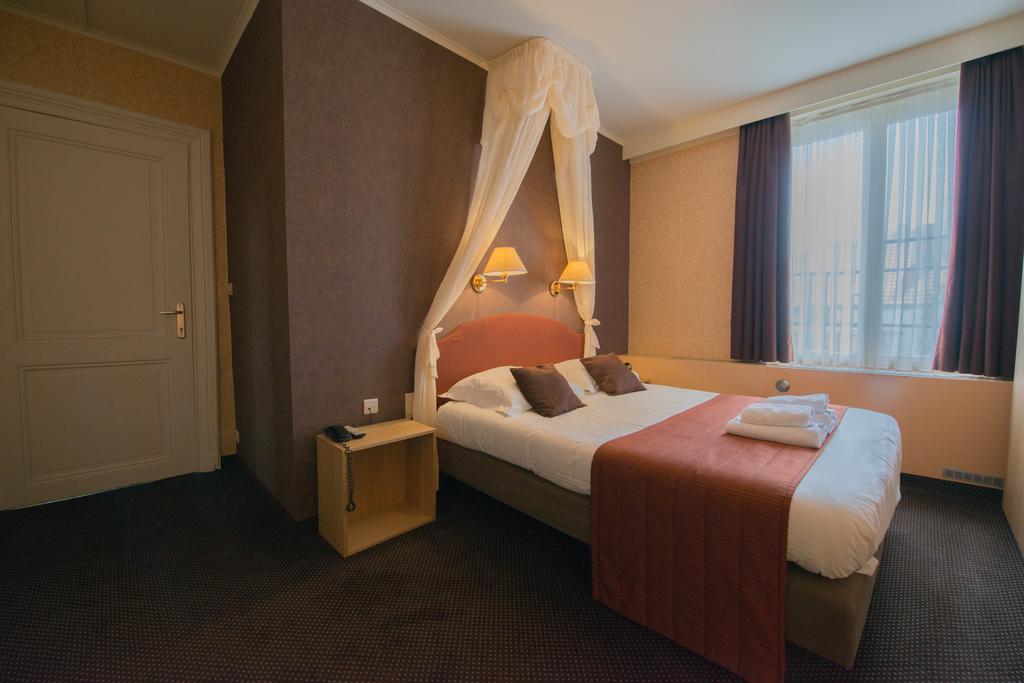 ברוז' Hotel Groeninghe מראה חיצוני תמונה