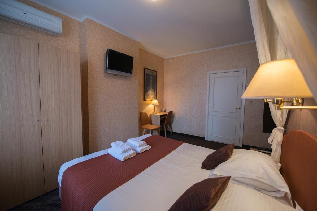 ברוז' Hotel Groeninghe מראה חיצוני תמונה